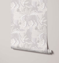 Load image into Gallery viewer, Spot
